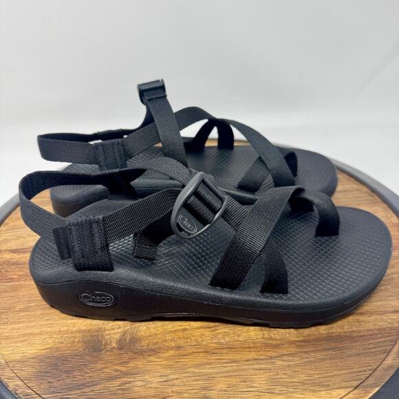 Chaco Black Men\'s Sandals